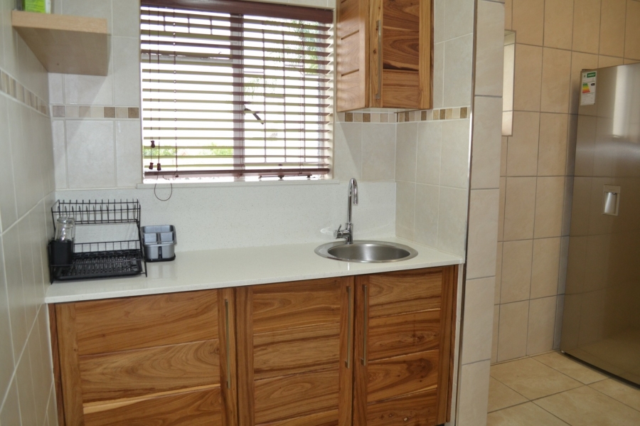 5 Bedroom Property for Sale in Wellington North Western Cape